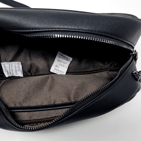 Black Quilted Crossbody Bag - Picture 12 of 16